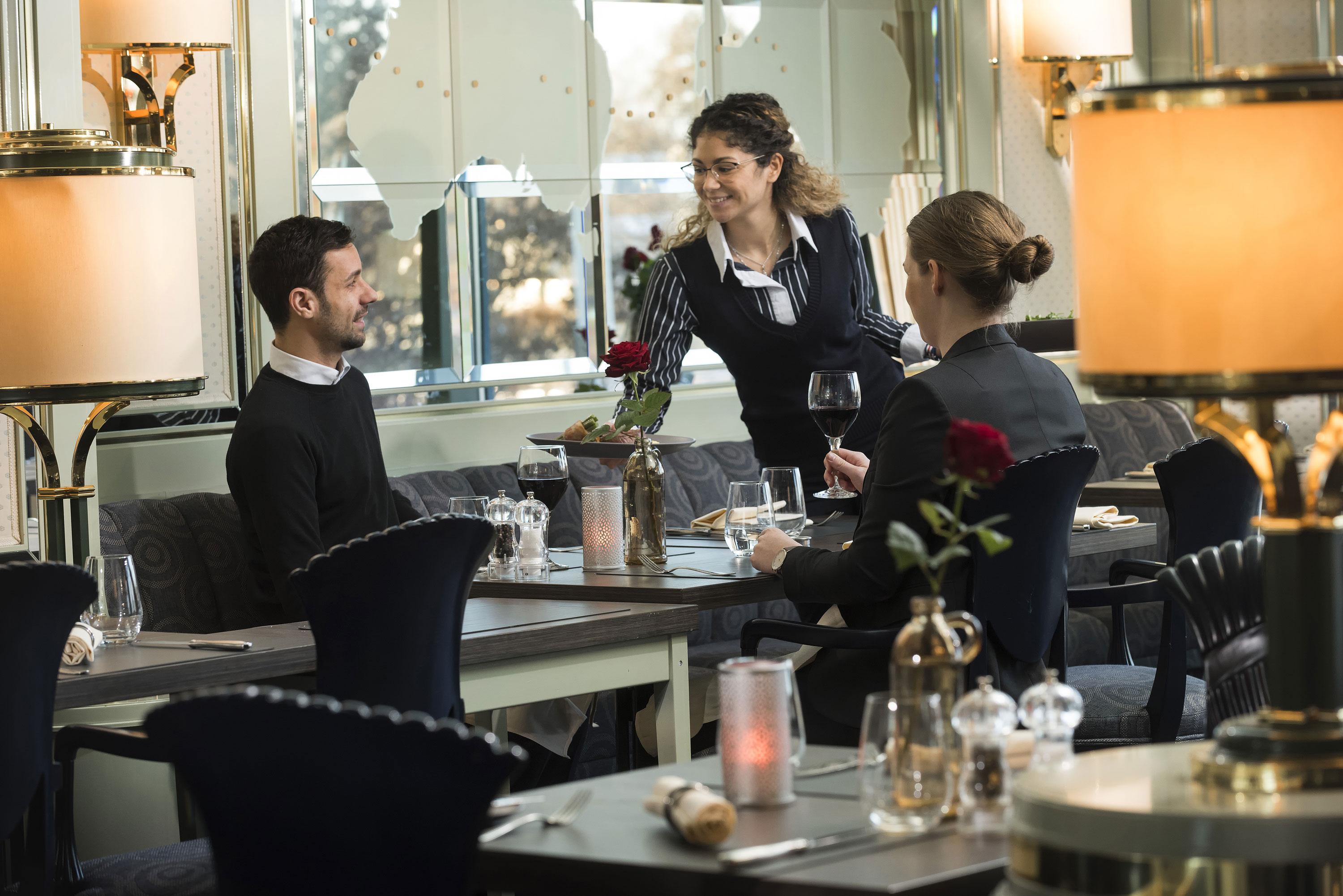 มาริติม แอร์พอร์ต โฮเต็ล ฮันโนเวอร์ Hotel Langenhagen  ภายนอก รูปภาพ