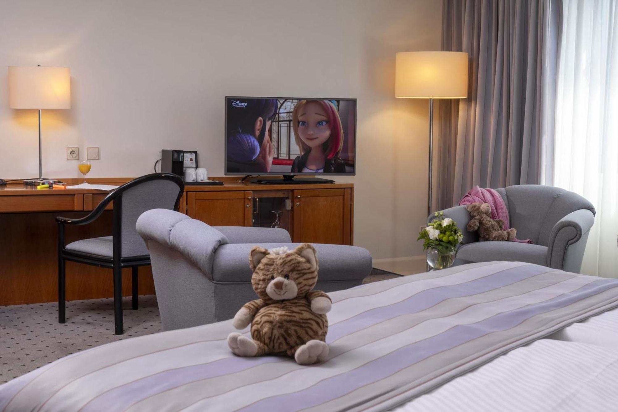 มาริติม แอร์พอร์ต โฮเต็ล ฮันโนเวอร์ Hotel Langenhagen  ภายนอก รูปภาพ