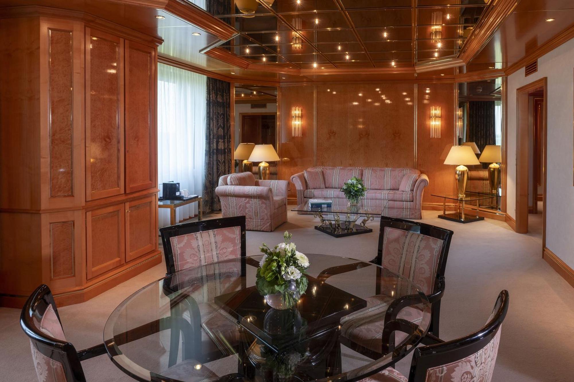 มาริติม แอร์พอร์ต โฮเต็ล ฮันโนเวอร์ Hotel Langenhagen  ภายนอก รูปภาพ